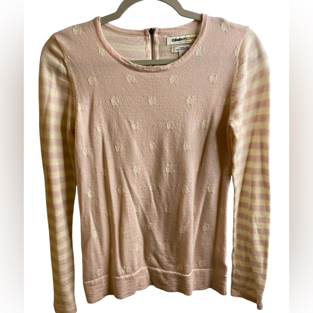 Women's Pink Crew Neck Sweater